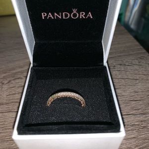 Gold pandora ring
